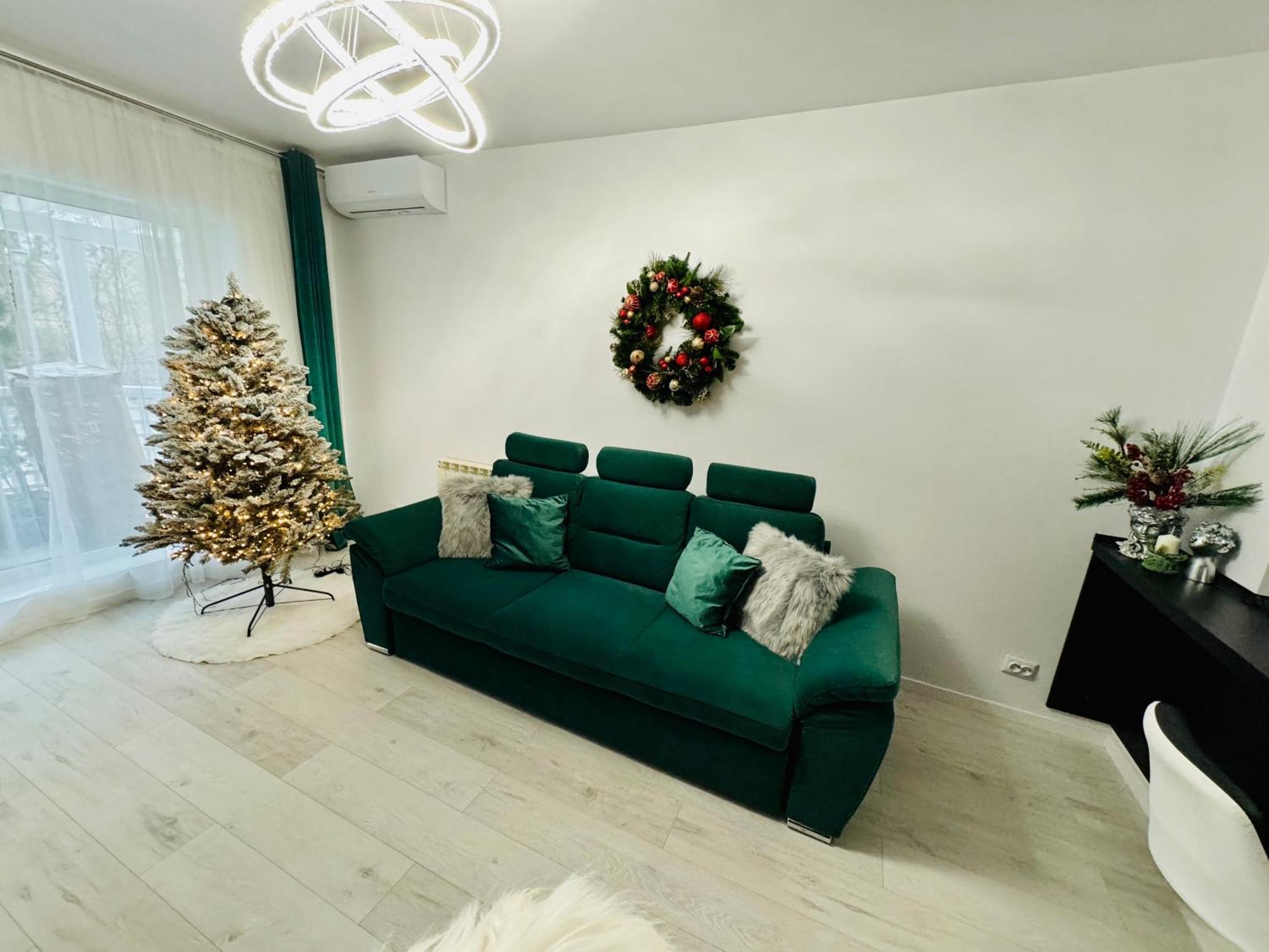 Apartment Aici Te Simti Ca Acasa 2 *